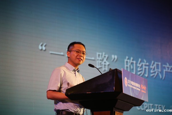 中国国际贸易促进委员会纺织行业分会贸易投资促进部副主任刘耀中