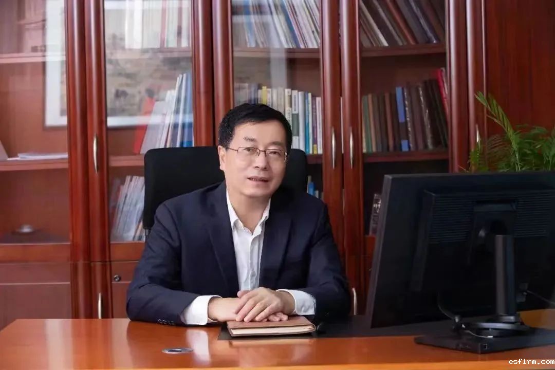 中国纺织机械协会会长顾平